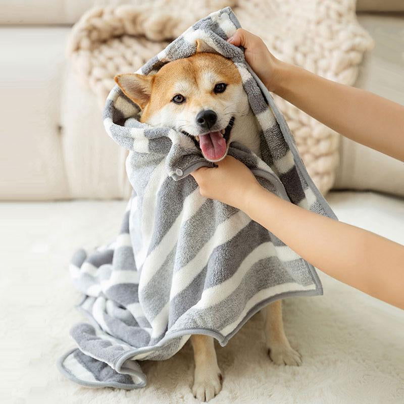 Striped Pattern Pet Bath Towel, 1 Count Cute Pet Bath Robe with Neck Buckle, Quick Drying Pet Bathing Accessories, Dog & Cat Grooming Supplies, Pet Products, Dog Accessories